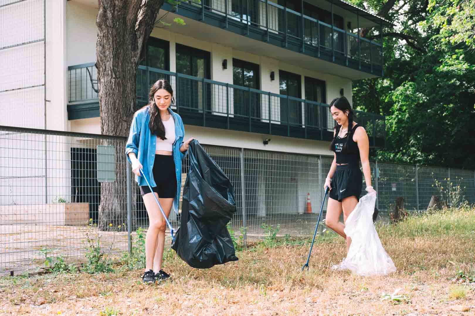 Earth Day Cleanup 04.24.2022