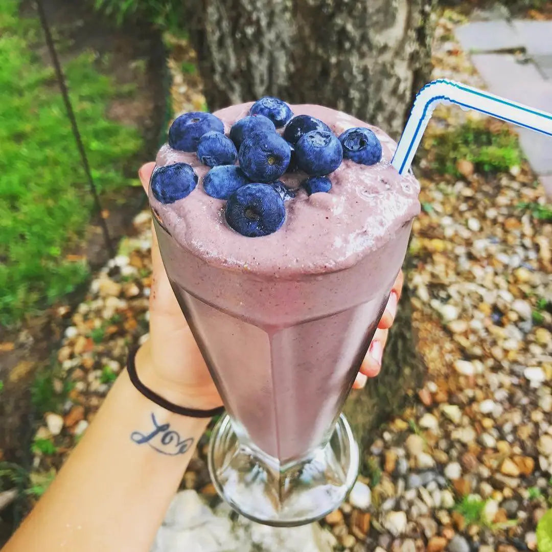 Cocoa and Coconut Hemp Milk Smoothie